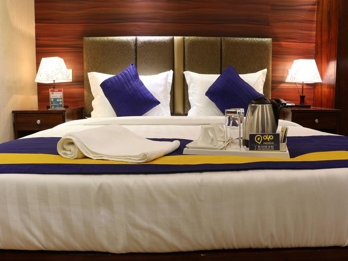 Oyo 662 Hotel Comfotel Kalkutta Kültér fotó