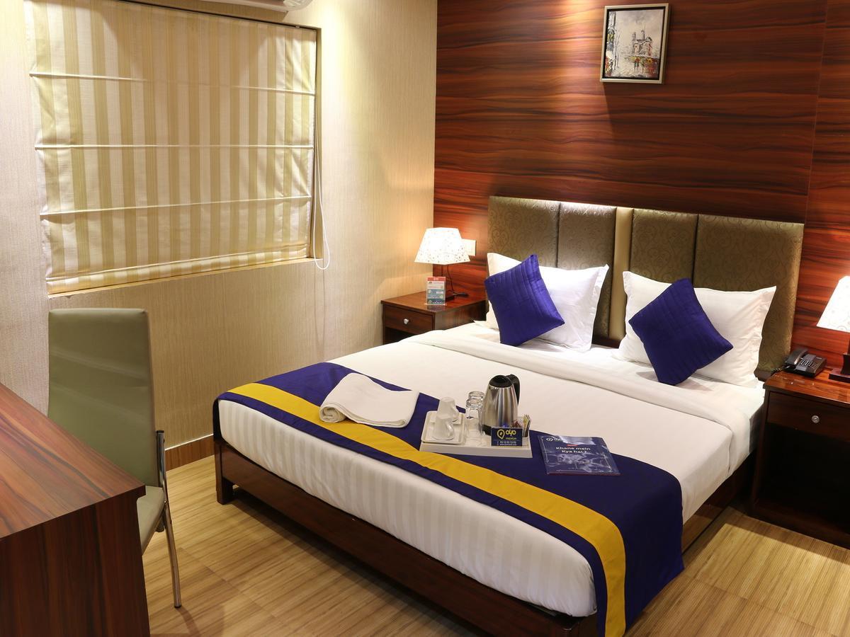 Oyo 662 Hotel Comfotel Kalkutta Kültér fotó